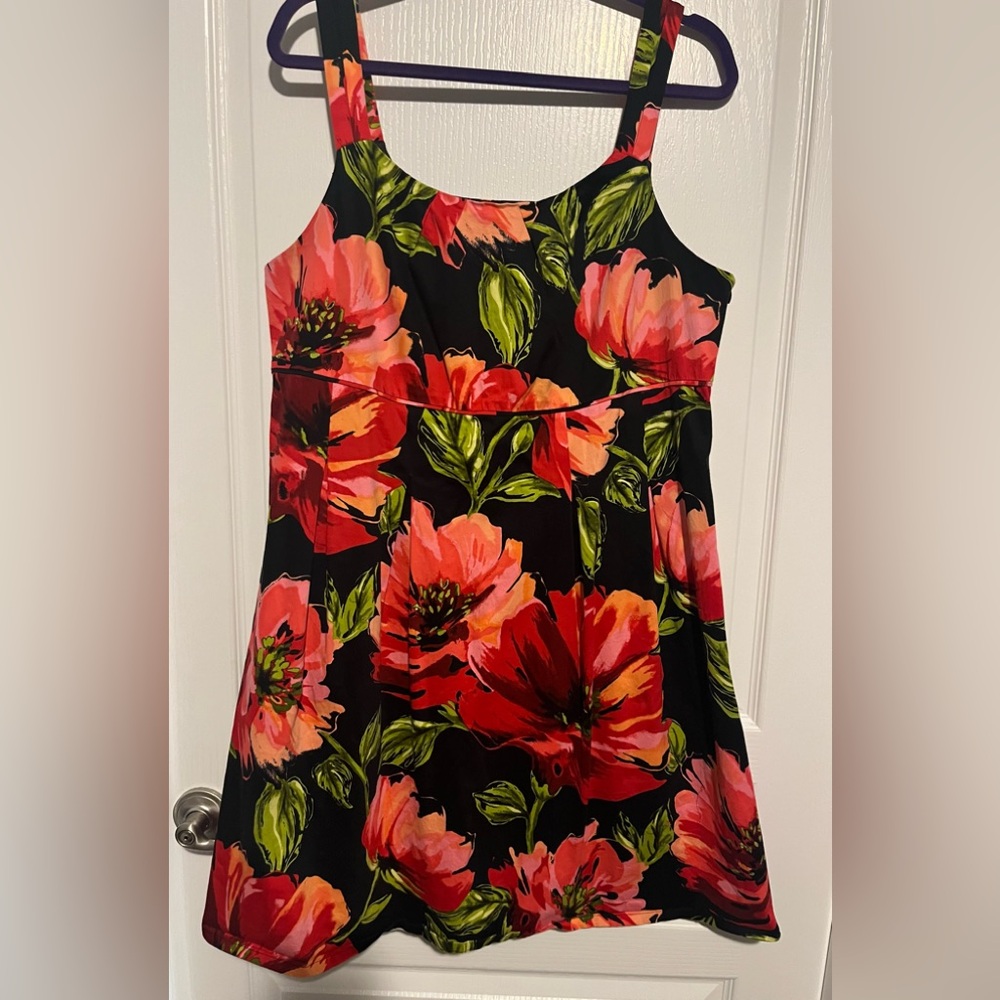 2 FOR $20! Dress Lane Bryant floral Black and Red